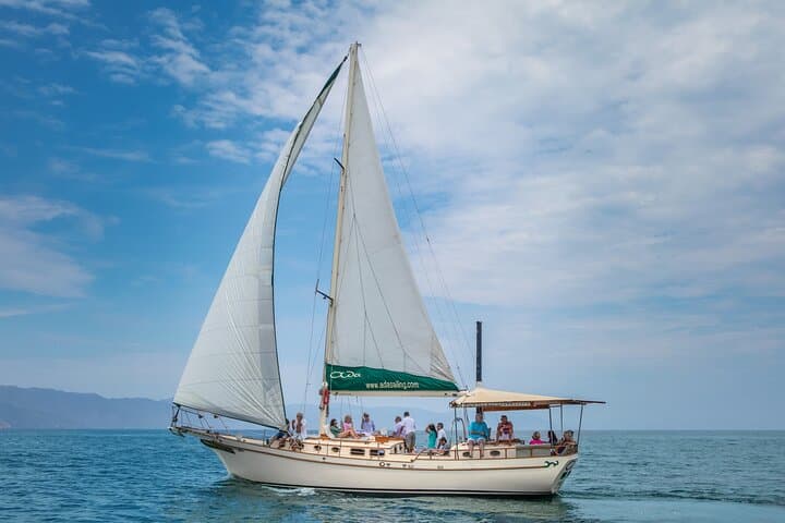 Luxury Shared Sailing Tour in Puerto Vallarta: Sail, Swim & Dine