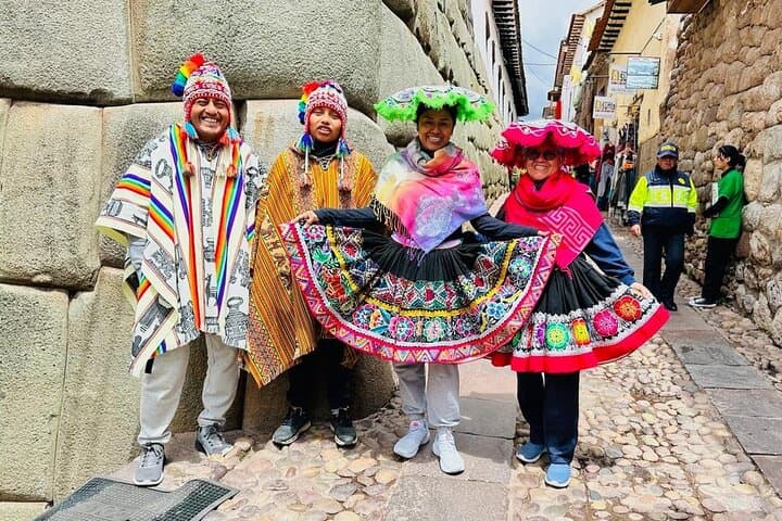 2-Day Private Machu Picchu & Sacred Valley Tour from Cusco