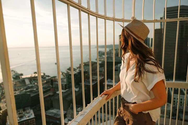 Smith Tower Observatory Seattle: 35th-Floor Views, Speakeasy & Wishing Chair photo 2