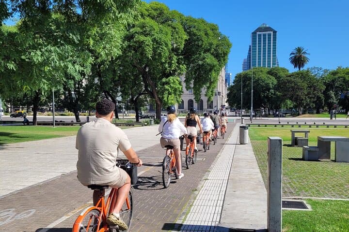 Bike and Boat Through the Tigre Delta: Day Tour from Buenos Aires photo 3