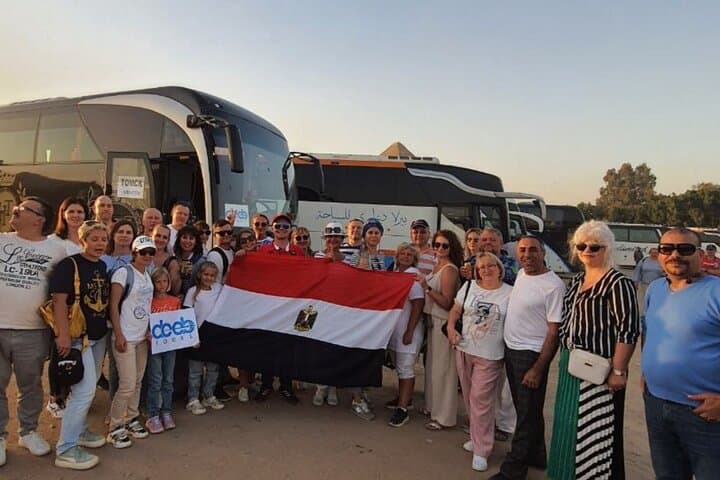 Day Trip to Cairo from Sharm El Sheikh: Pyramids, Sphinx & Egyptian Museum photo 3