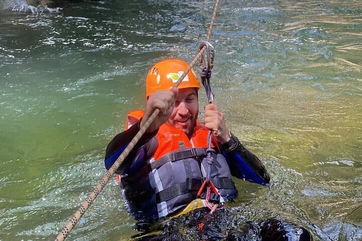Guatape Canyoning and Coffee Tour — Rappels, River Pools & Plantation Tasting photo 5