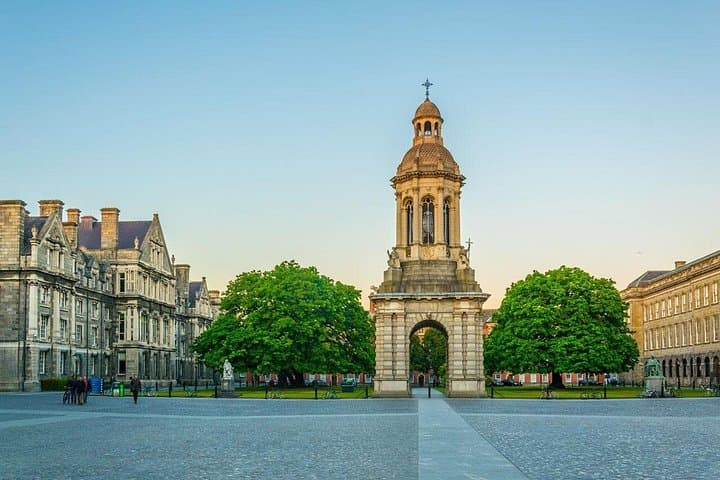 Gems of Dublin: Private 2‑Hour Walking Tour of Dublin’s Historic Heart photo 1