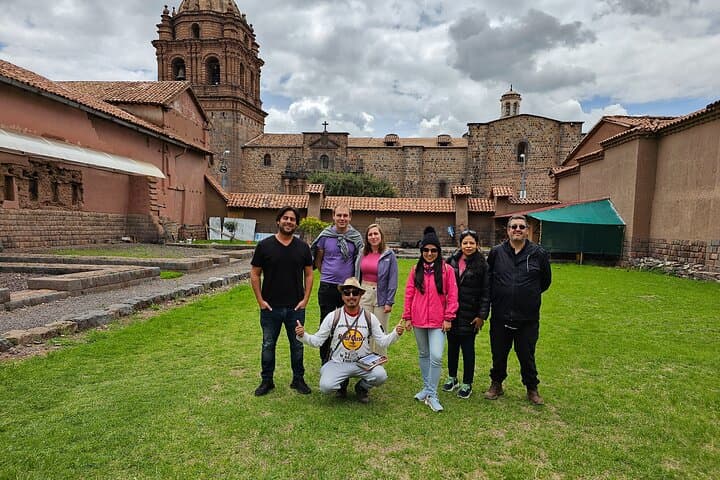 Cusco Historic Walking Tour: Pisco Sour, San Blas and San Cristobal Views photo 3