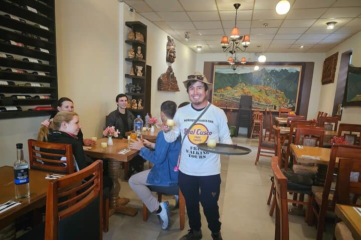 Cusco Historic Walking Tour: Pisco Sour, San Blas and San Cristobal Views photo 4