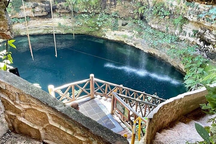 Private Chichen Itza & Cenote Day Trip from Valladolid — All-Inclusive Experience photo 3