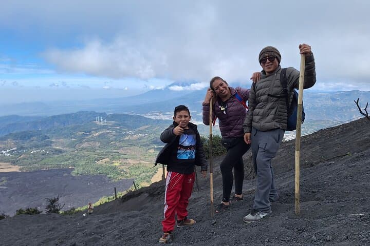 Pacaya Volcano Day Hike from Antigua: Roast Marshmallows Over Lava photo 5