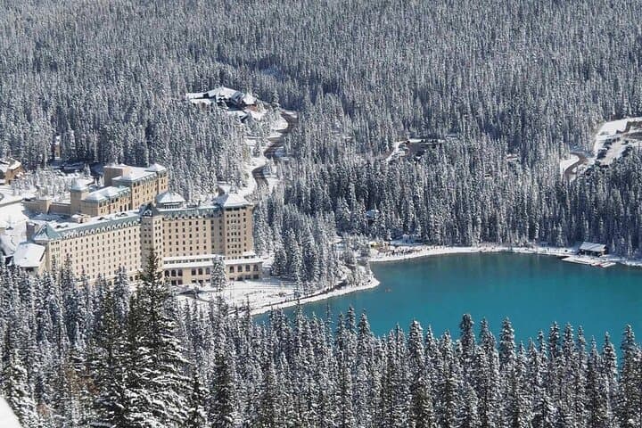Moraine Lake and Lake Louise Explorer: A 3‑Hour Banff Day Trip photo 4