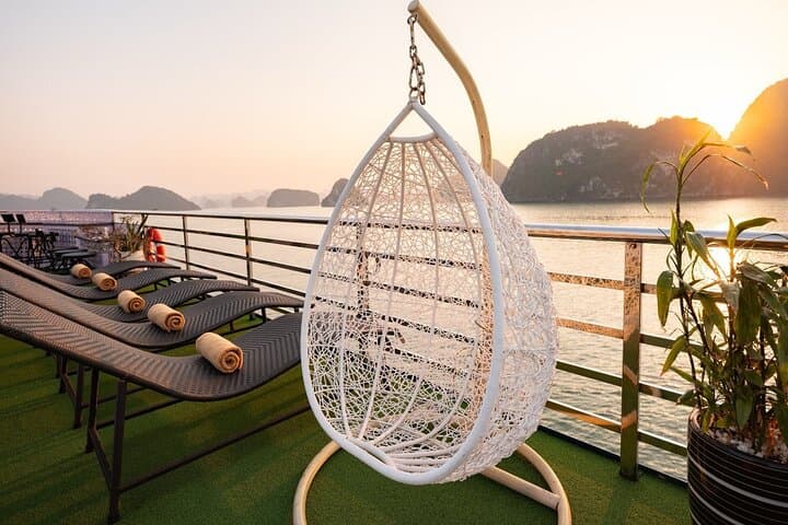 Jewels of the Bay Luxury Day Cruise from Tuan Chau Harbor to Halong Bay photo 6