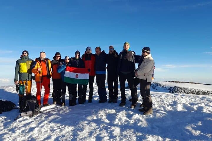 6-Day Private Kilimanjaro Machame Route: Summit via Lava Tower & Barranco