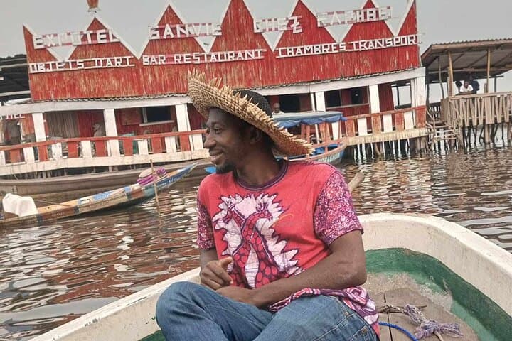 Discover Lomé: Guided City Tour of Markets, Museums & Beaches photo 5