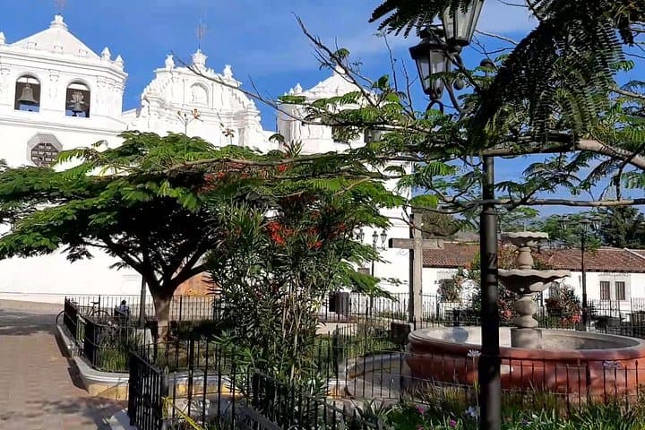 Antigua Guatemala Village Tour: Markets, Mayan Weaving & Macadamia Farm photo 1