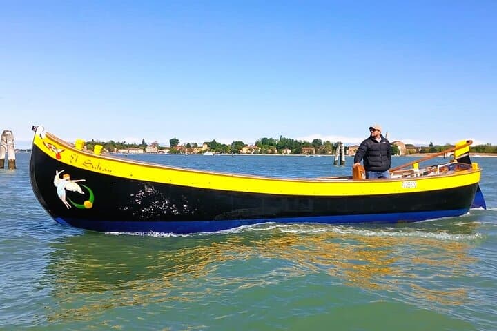 Northern Venice Lagoon: 4-Hour Private Bragozzo Tour to Burano & Murano photo 6