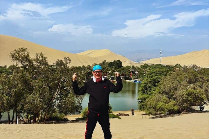 Lima to Paracas & Huacachina: Ballestas Islands, Winery Tasting and Buggy Sandboarding Day Trip photo 2
