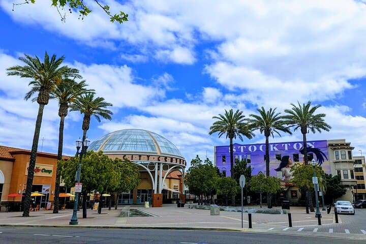 Stockton Scavenger Hunt: Self-Guided Downtown Walking Game Along the Waterfront
