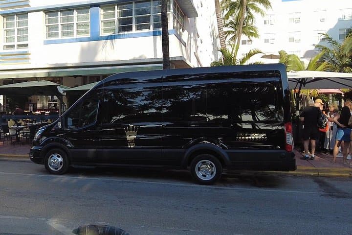 Private Miami City Tour: Expert Guide, Insider Stops & Photo-Worthy Views photo 1