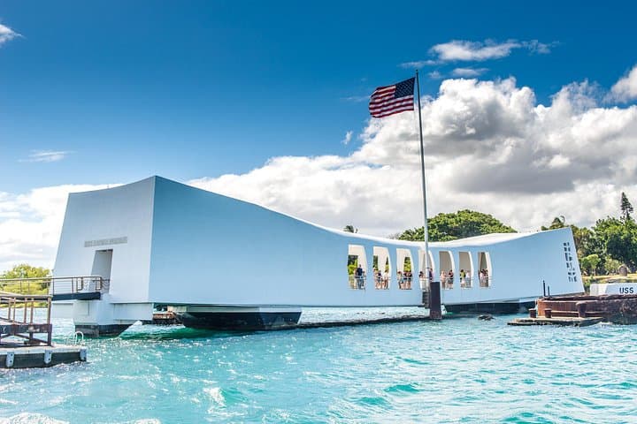 Pearl Harbor & Hawaiian Kingdom History Tour: USS Arizona, Punchbowl, and Downtown Honolulu photo 1