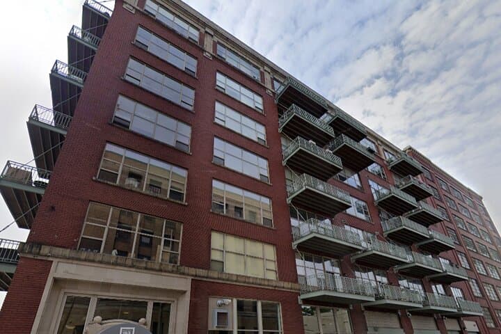 Self-Guided Warehouse District Architecture Tour — Toledo Walking Audio Guide photo 5