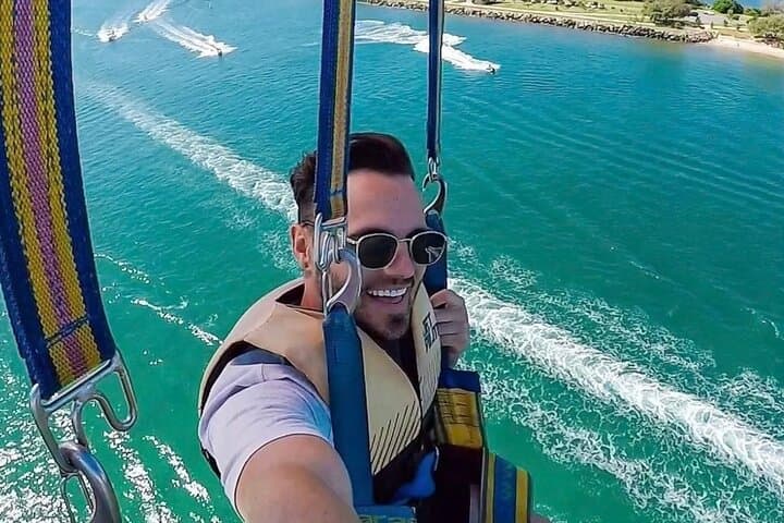 Parasailing in Surfers Paradise: Sky-High Views Over the Gold Coast photo 4