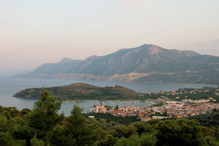 Saronic Islands Private Boat Trip: Palaia Epidavros, Aegina & Moni photo 3