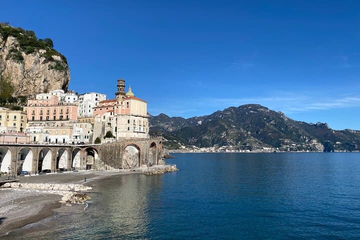 Trekking the Amalfi Coast: 4-Day Walking Tour from Cava de' Tirreni to Positano