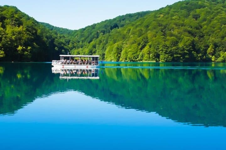 Krka Waterfalls & Klis Fortress: Game of Thrones Day Tour from Split