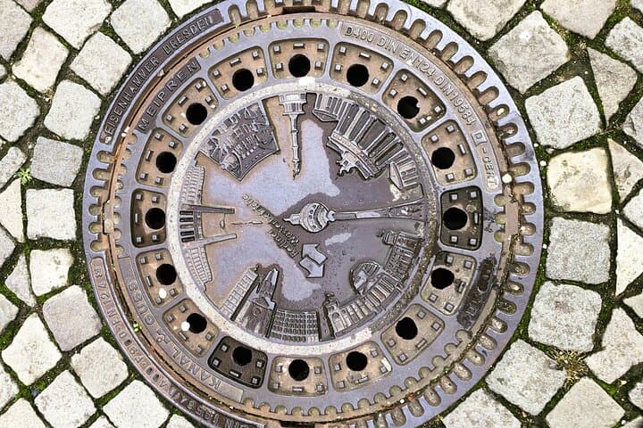 Interactive Museum Island Date: Quiz Walk on Berlin's Museumsinsel photo 6