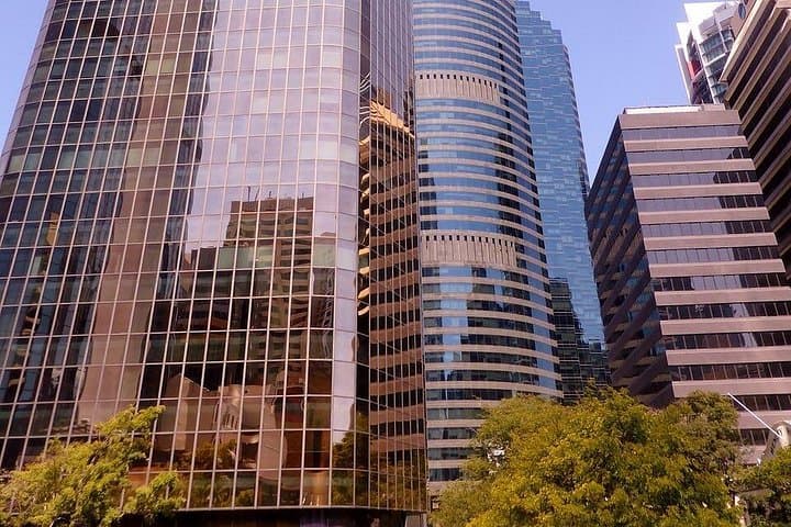 Brisbane Drive-by Day Private Tour — 2.5-Hour City Highlights with Local Guide photo 3