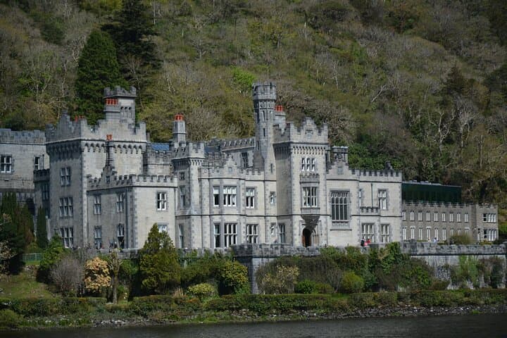 Private Kylemore Abbey & Sky Road Day Tour from Dromoland Castle