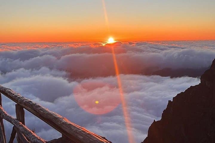Sunrise Hike to Pico Areeiro: Stairway to Heaven at Dawn photo 3