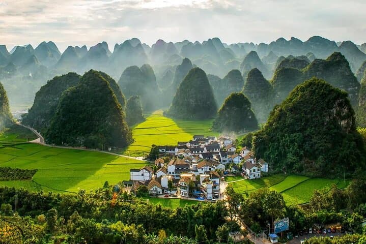 7-Day Private Tour from Guiyang: Karst Canyons, Huangguoshu Waterfall & Miao Villages