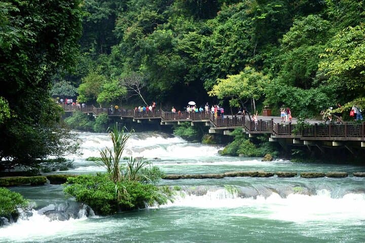 5-Day Private Tour Guiyang to Fanjing Mountain: Xijiang Miao Village & Zhenyuan photo 3
