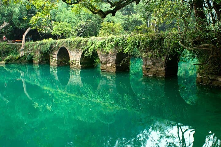 5-Day Private Tour Guiyang to Fanjing Mountain: Xijiang Miao Village & Zhenyuan photo 4