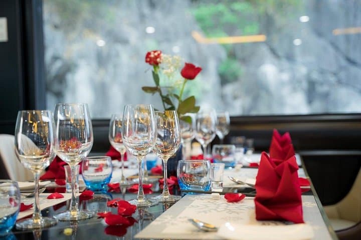 Ninh Binh to Halong Bay: 2-Day Hanoi Combo with Tam Coc and Halong Cruise photo 4