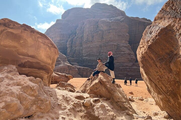 Wadi Rum Private Jeep Tour: Bedouin Routes, Red Dunes & Um Fruth Bridge