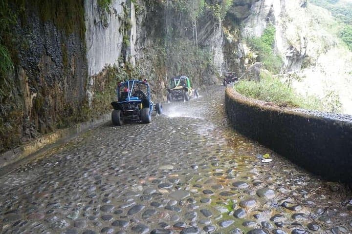 Bicycle Waterfall Route in Baños: Agoyán Dam to Contrabandistas Trail photo 2