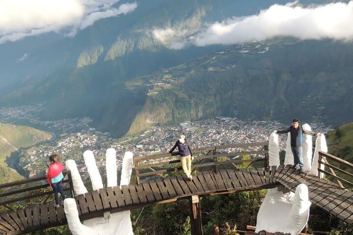 Hands of God Viewpoint Baños: La Mano de Dios Mirador & Volcano Ranch Walk photo 2