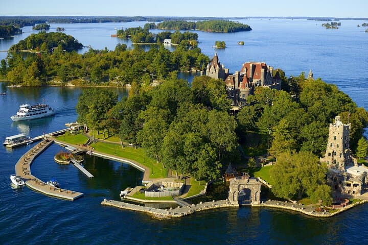 Two-Day Thousand Islands and Cornell University Tour from New York City