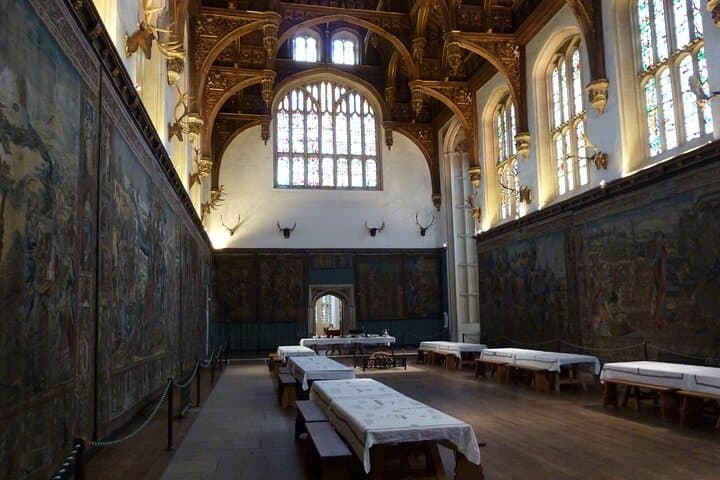 Private Hampton Court Palace Tour — Henry VIII to William III photo 4