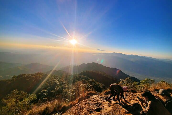 Climb Cerro El Pital: Private Ecotour to El Salvador’s Highest Peak photo 6