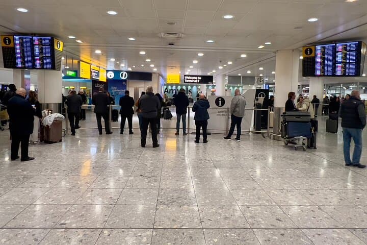 Southampton Port to Gatwick Private Transfer — Door-to-Door Guide photo 3