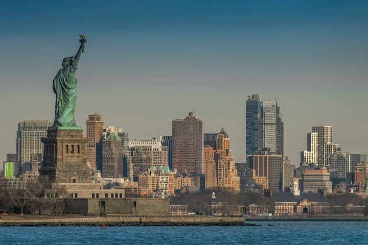 Statue of Liberty Express Cruise from Pier 36 — 45-Minute NYC Sightseeing photo 2