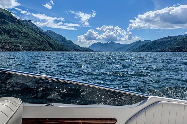 Private Speedboat Cruise on Lake Como — Villas, Villages & Swim Stops photo 4