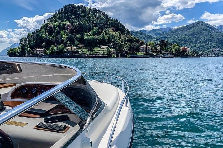 Private Speedboat Cruise on Lake Como — Villas, Villages & Swim Stops photo 1