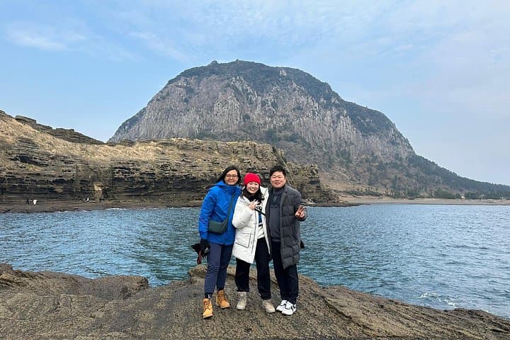 Private Round-Trip Transport to Yongmeori Coast — Jeju's Volcanic Shore Walk photo 1