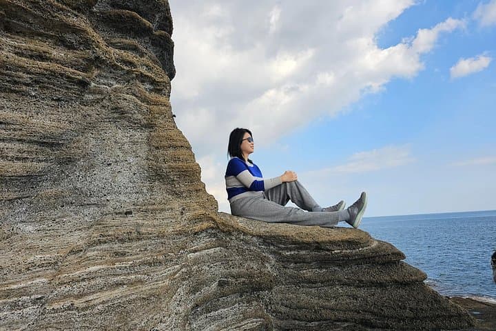 Private Round-Trip Transport to Yongmeori Coast — Jeju's Volcanic Shore Walk photo 3