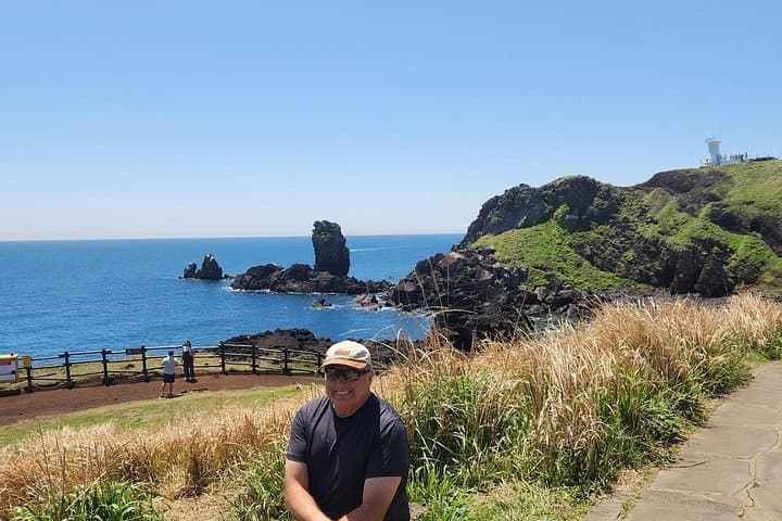 Seopjikoji Coast Drive: Private Round-Trip Transfer to Jeju’s Windy Headland photo 3