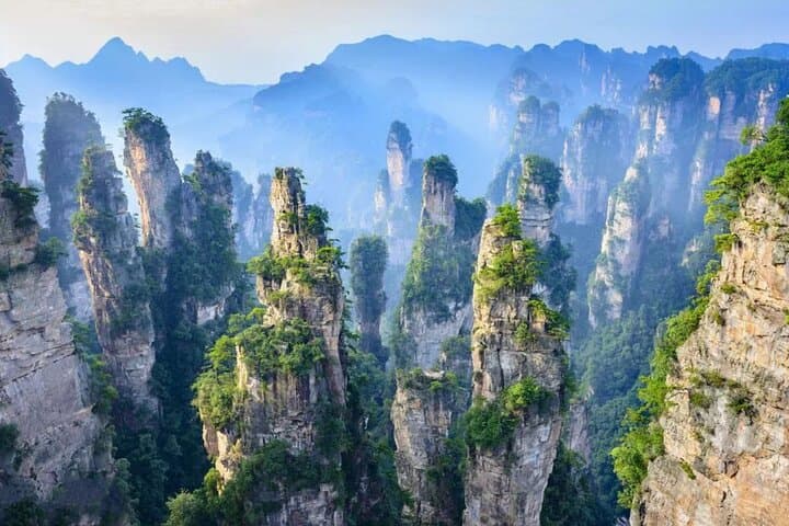 Zhangjiajie 4-Day Private Tour: Avatar Mountains, Sky Garden & Tianmen