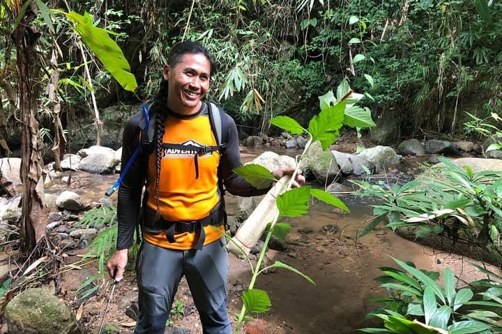Mae Taeng River: 8km Whitewater Rafting and 3-Hour Jungle Trekking from Chiang Mai