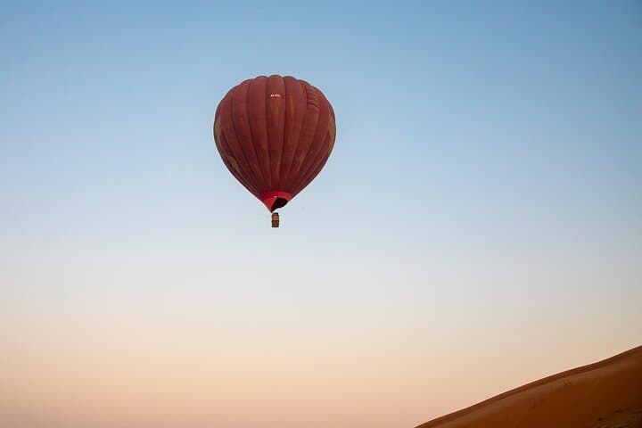 Private Sunrise Hot Air Balloon Ride Over Ras Al Khaimah Desert photo 5